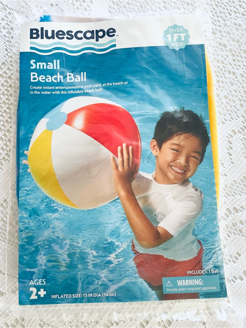 Bluescape Small Beach Ball - Multicolor